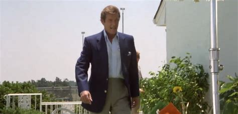 The Cannonball Run A Bond Like Navy Blazer Bond Suits