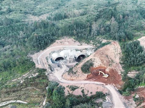 235国道景泰交界至泰顺司前段改建工程状元隧道双洞顺利贯通