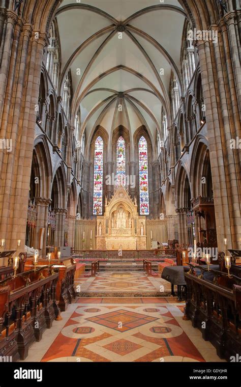 Interior of St Mary's Cathedral, Edinburgh Stock Photo - Alamy