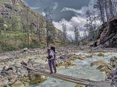 9 Potret Kecantikan Gunung Rinjani Via Jalur Torean