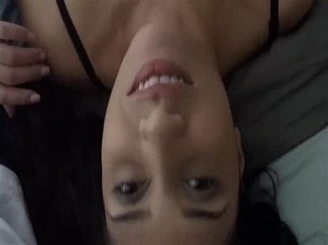 MILF se come el coño por primera vez XVIDEOS