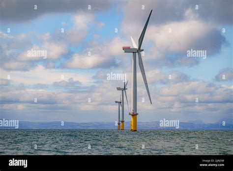 Rwes Gwynt Y Mor The Worlds 2nd Largest Offshore Wind Farm Located