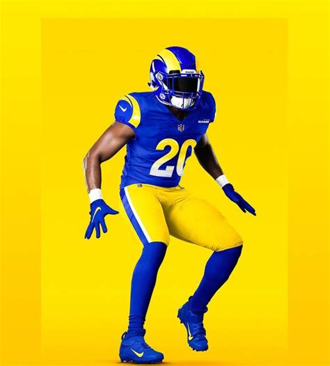 Pin By Wayne Thornton On Go Rams Football Uniforms Sport Player