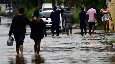 Berliner Tageszeitung Inundaciones Y Deslizamientos Por Lluvias Dejan