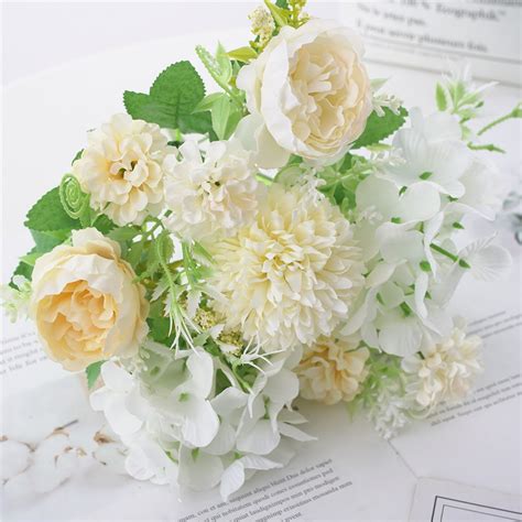 Etsjal Beautiful Artificial Silk Fake Flowers Wedding Valentines Bouquet Bridal Decor