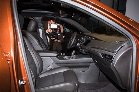 New 2022 Cadillac Xt4 Interior, Configurations, Review - Cadillac Specs ...