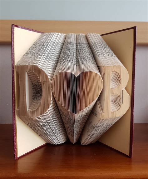 40 Brilliant Diy Book Art Ideas