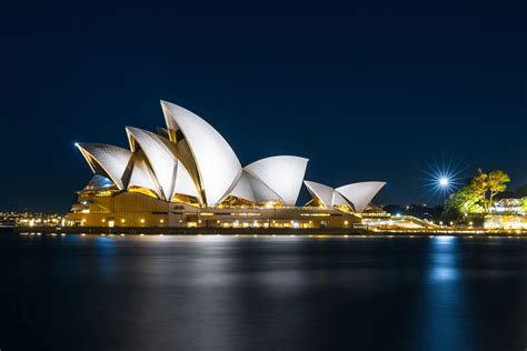 Top Ten Must-see Australian Landmarks - GoSee