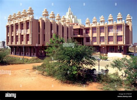 Sri Chandrasekharendra Saraswathi Viswa Mahavidyalaya