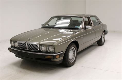 1989 Jaguar XJ6 Classic Auto Mall