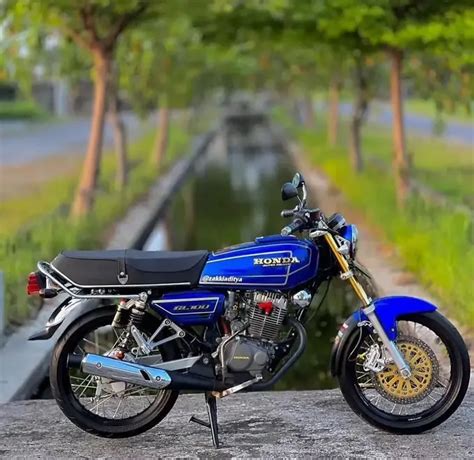 Potret Modifikasi Honda Cb Herex Style Ciri Khas Modif Klasik Ala