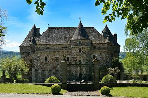 Photo France Auzers Castle Castle Fence Bush Cities