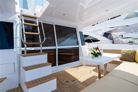 Private Dubai Tour Majesty 48 Ft Yacht Planning Dubai