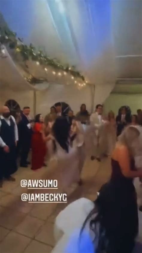 Becky g dancing at the wedding party : r/BeckyG_Media