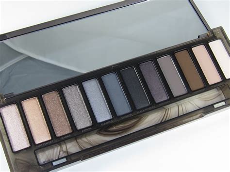 Urban Decay Naked Smoky Eyeshadow Palette Review Swatches Musings