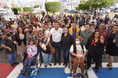 Ayuntamiento De Ensenada Entrega Apoyos A Adultos Mayores Y