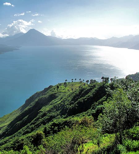 The Panajachel, Guatemala bucket list with 30 things to do