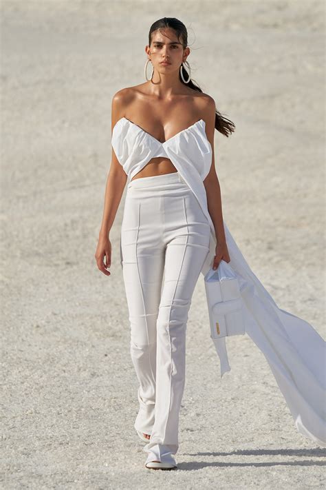 Jacquemus Fall 2022 Ready To Wear Collection Vogue