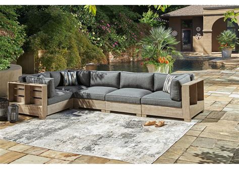 Citrine Park Piece Outdoor Sectional