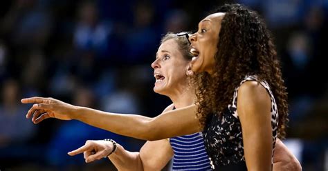 Kentucky Wbb Looks To Stop Downward Spiral In Matchup Vs Georgia