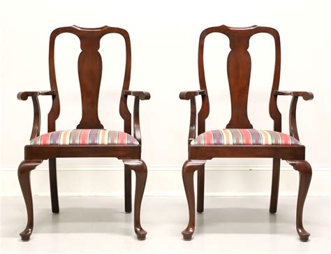 Henkel Harris 105a 22 Wild Black Cherry Queen Anne Dining Armchairs Pair For Sale At 1stdibs