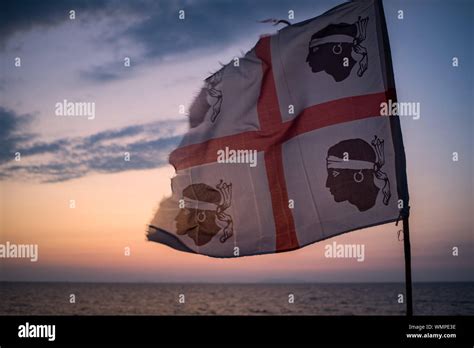 Sardische Flagge Fotos Und Bildmaterial In Hoher Aufl Sung Alamy