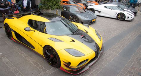 Koenigsegg's First Owners' Tour Brings Together 13 Swedish Supercars ...