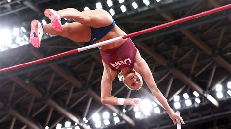 Katie Nageotte Wins Gold For Us In Pole Vault At Tokyo Olympics Nbc