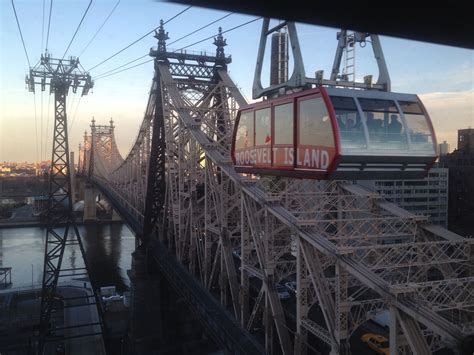 Riding Above The Chaos: Roosevelt Island Tram | Roosevelt island, New