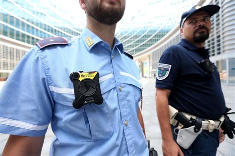 Body Cam Per Gli Agenti Della Polizia Locale Ecco Il Bando Della