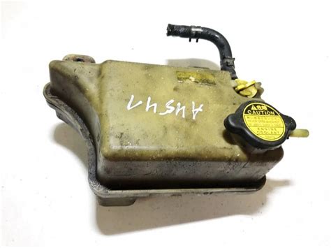 Used Used Expansion Tank Coolant RADIATOR EXPANSION TANK BOTTLE