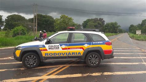 Pol Cia Militar Prende Motorista Que Teria Assumido Ter Bebido