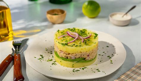 Receta de causa limeña tradicional Nestlé Cocina