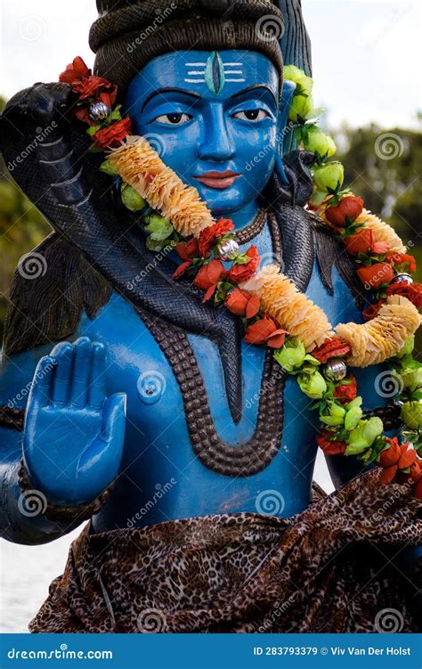 Hindu statue of Shiva stock image. Image of mythology - 283793379