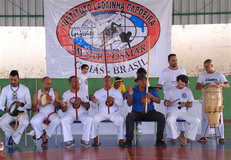 Arte M Sica Instrumentos Musicais Da Capoeira Conex O Escola Sme