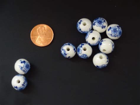 12mm Handmade Printed Porcelain Ball Beads, Blue and White, Floral ...