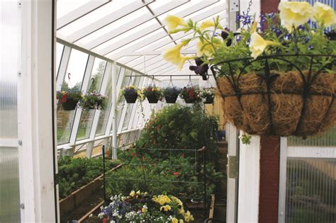 Diy Principles For A Passive Solar Greenhouse Grit Rural American