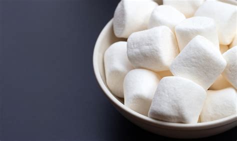 Premium Photo Delicious Fluffy Round Marshmallows White Candy