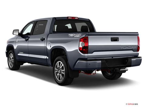 Get A Closer Look At The 2018 Toyota Tundra