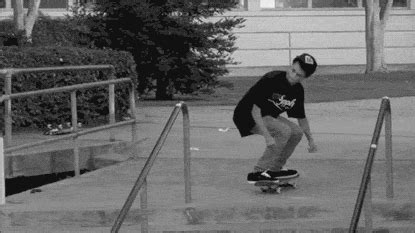 Skate Fail GIF - Find & Share on GIPHY