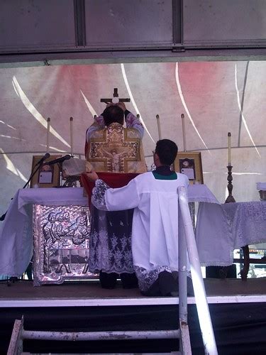 Sung Latin Tridentine Mass Feast Of The Divine Mercy Missa Flickr