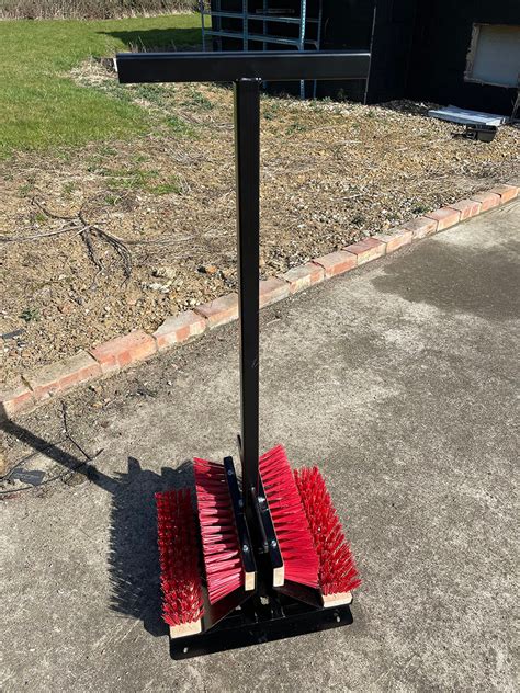 Free Standing Boot Brush And Scraper Upright Brush Stand