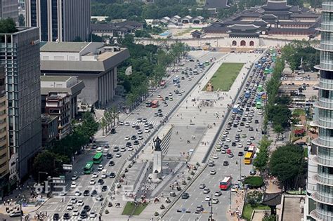 서울시 광화문광장 보행자중심 시민광장으로 바뀐다