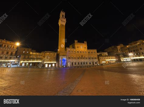 Piazza Del Campo ( Image & Photo (Free Trial) | Bigstock