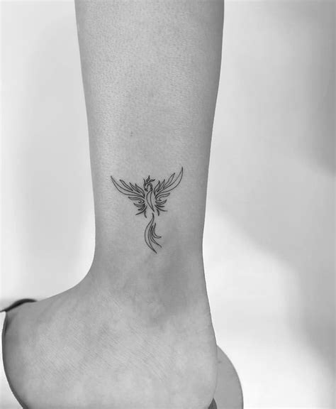 50 Minimalist Fine Line Tattoo Ideas For Women 2025 Picks