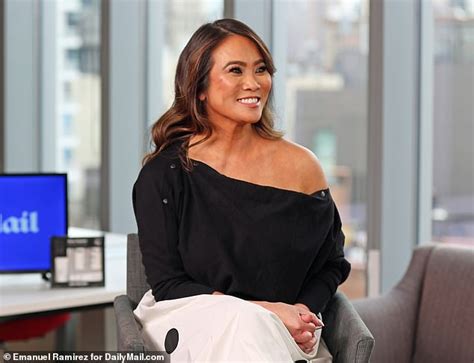 Dr Pimple Popper Reveals Everything You Need To Know About Zits Cysts