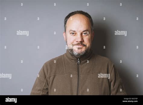 Pelo Corto Y Oscuro Fotograf As E Im Genes De Alta Resoluci N Alamy