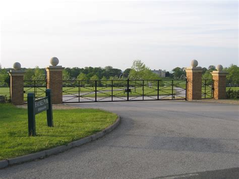 Haynes Park Haynes Church End Beds © Rodney Burton Geograph