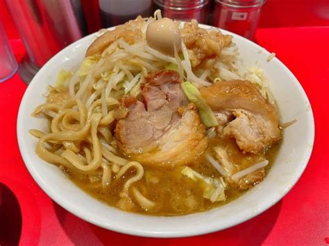 『ラーメン ミニ ヤサイニンニクアブラ 豚追加（1枚）脂生玉子』麺屋heroのレビュー ラーメンデータベース