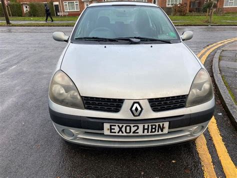 2002 RENAULT CLIO 1 2 EXPRESSION 5 DOOR LONG MOT AIRCON CHEAP SMALL